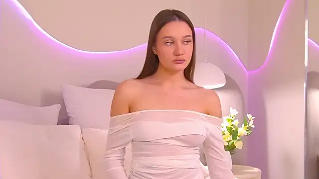 Mary Honey online show from 27, 9, 2025