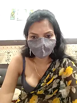 Yourhotsweetgirl online show from 30, 9, 2025