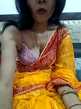 Yourhotsweetgirl online show from 24, 10, 2025