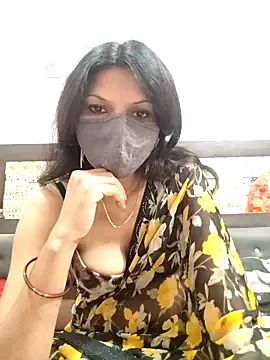 Yourhotsweetgirl online show from 2, 10, 2025