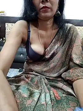 Yourhotsweetgirl online show from 9, 11, 2025