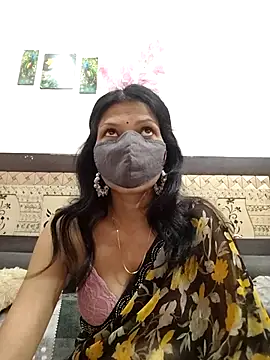 Yourhotsweetgirl online show from 6, 10, 2025