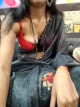 Yourhotsweetgirl online show from 12, 11, 2025