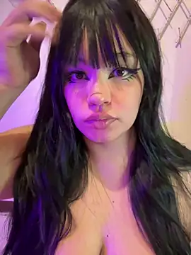 Emily Taylor2 online show from 29, 7, 2026