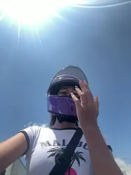 Camilla Miller01 online show from 13, 3, 2026