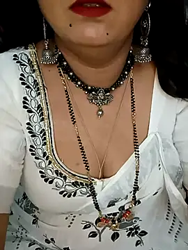 Snapshot of Niharika555 chatting on 25, 4, 2026 Niharika555 online show from 25, 4, 2026