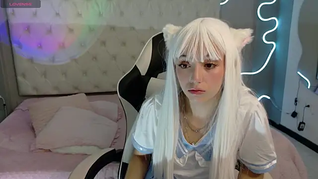 Megan  cole1 online show from 24, 9, 2025