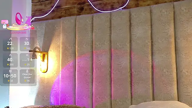 Megan  cole1 online show from 12, 9, 2025