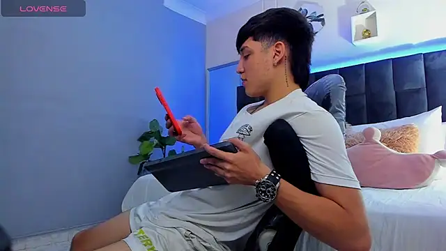 Snapshot of Ares_di_martin chatting on 17, 9, 2025 Ares di martin online show from 17, 9, 2025