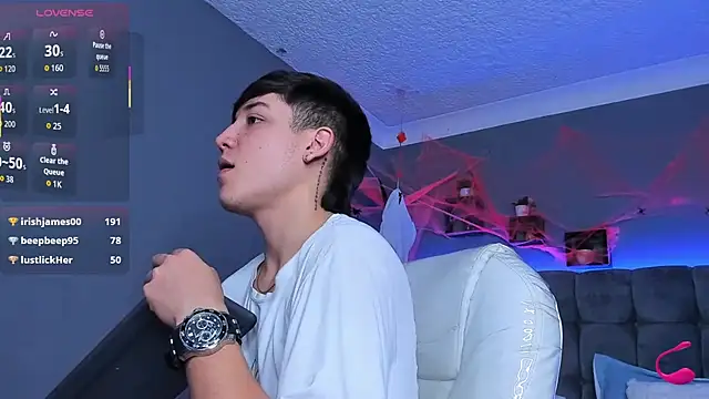 Snapshot of Ares_di_martin chatting on 22, 10, 2025 Ares di martin online show from 22, 10, 2025