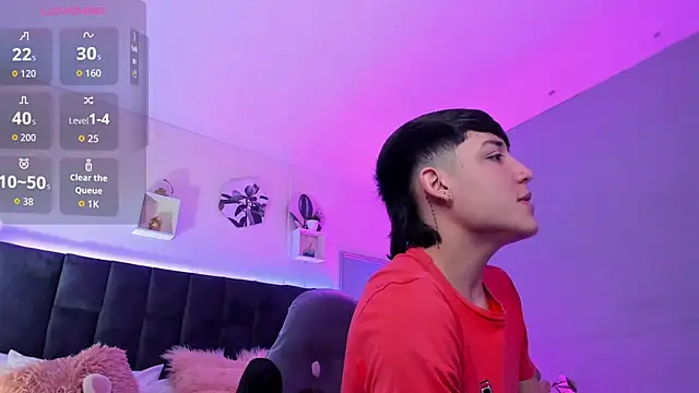 Snapshot of Ares_di_martin chatting on 9, 9, 2025 Ares di martin online show from 9, 9, 2025