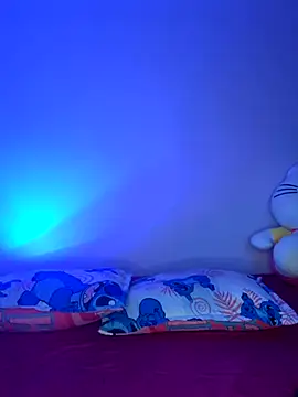 Dulcekitty   online show from 1, 11, 2025