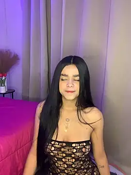 Dulcekitty   online show from 17, 10, 2025