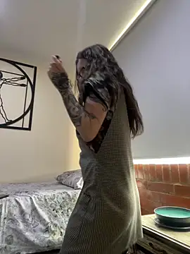 KoraSweett online show from 8, 2, 2026