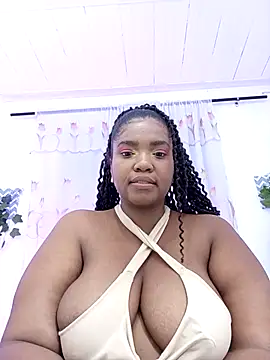 SamaraArtiaga1 online show from 4, 12, 2025