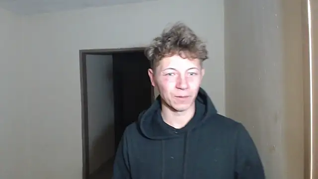 Snapshot of BlondZilla chatting on 18, 1, 2026 BlondZilla online show from 18, 1, 2026