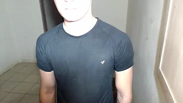 Snapshot of BlondZilla chatting on 2, 3, 2026 BlondZilla online show from 2, 3, 2026