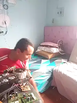 miroqui143 online show from 23, 3, 2026