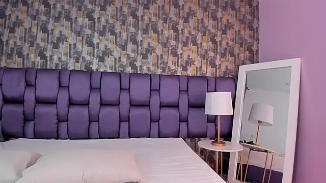 VeraBlazze online show from 11, 2, 2026