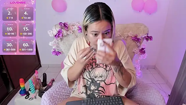 Nataliahenao69 online show from 24, 10, 2025