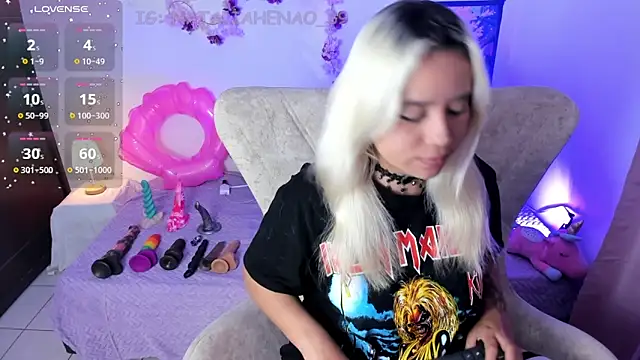 Nataliahenao69 online show from 7, 5, 2026
