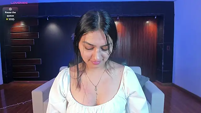 AidaJones online show from 3, 10, 2025