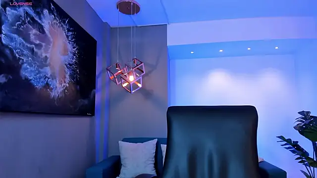 AidaJones online show from 2, 12, 2025