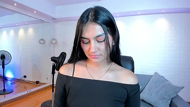 AidaJones online show from 14, 12, 2025