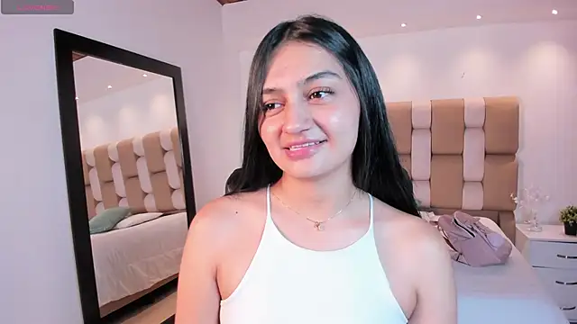 AidaJones online show from 18, 10, 2025