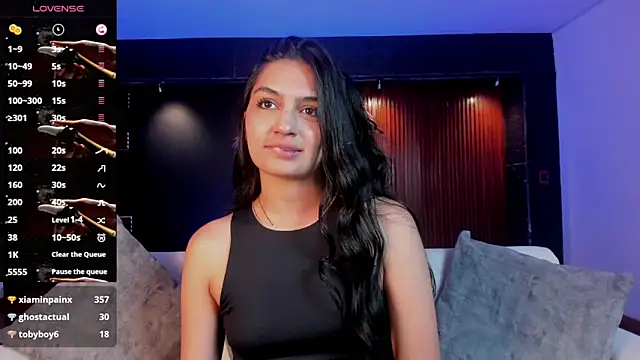 AidaJones online show from 1, 10, 2025