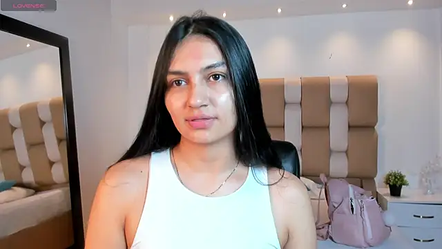 AidaJones online show from 17, 12, 2025