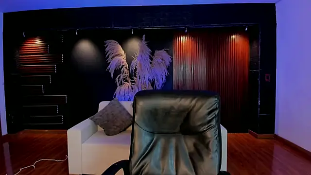 AidaJones online show from 15, 9, 2025