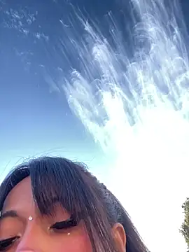 kiittyselenita online show from 12, 4, 2026