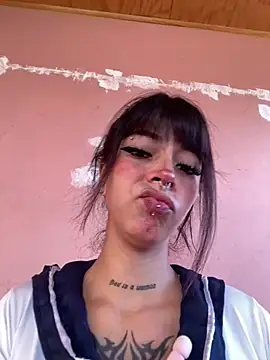 kiittyselenita online show from 10, 2, 2026