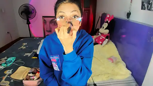 Anais lux online show from 27, 6, 2026