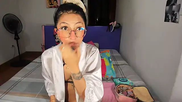 Anais lux online show from 8, 5, 2026