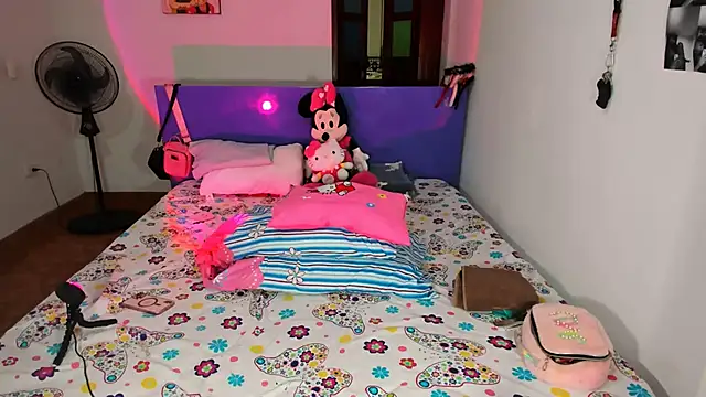 Anais lux online show from 5, 6, 2026