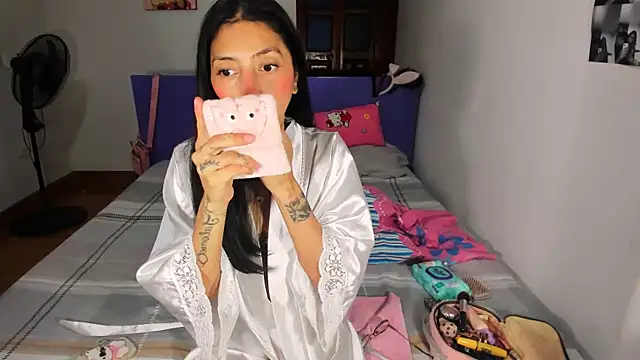 Anais lux online show from 11, 5, 2026