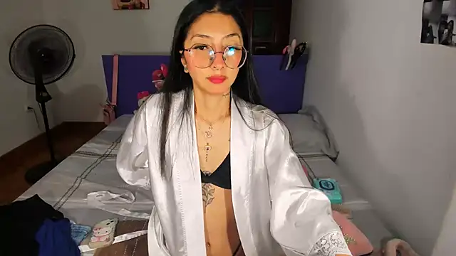 Anais lux online show from 15, 5, 2026