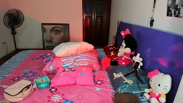 Anais lux online show from 15, 6, 2026