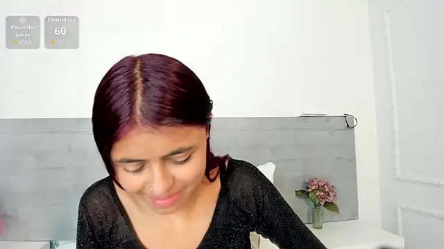 sunnyWhitee online show from 11, 6, 2026