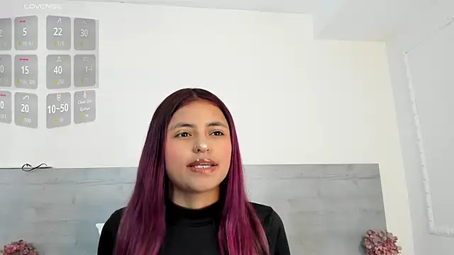 sunnyWhitee online show from 21, 5, 2026