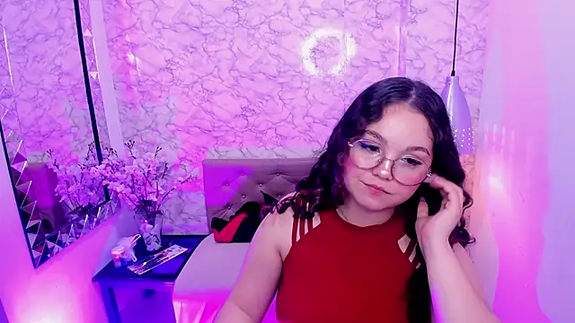 ShylySweet online show from 26, 9, 2025