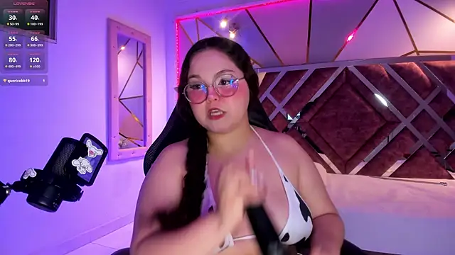 ShylySweet online show from 6, 4, 2026