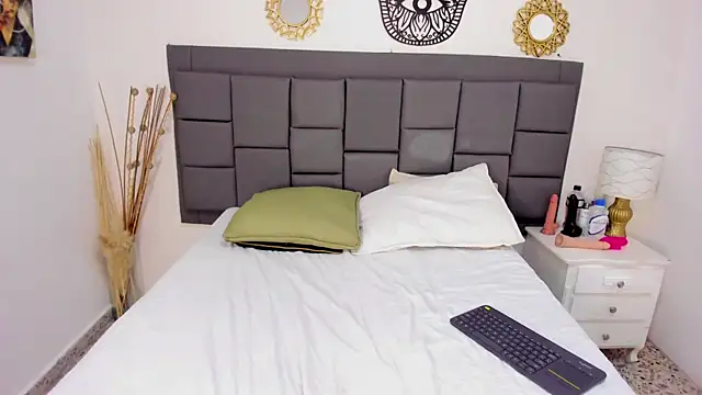 summer williams18 online show from 5, 1, 2026