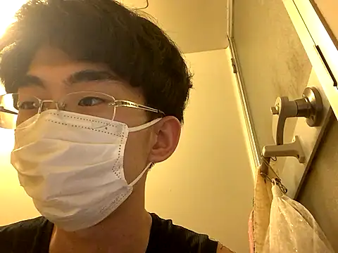 Snapshot of kurusu46 chatting on 7, 10, 2025 kurusu46 online show from 7, 10, 2025