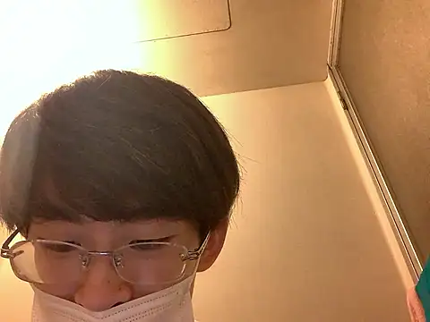 Snapshot of kurusu46 chatting on 19, 12, 2025 kurusu46 online show from 19, 12, 2025