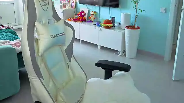 Im suka online show from 9, 4, 2026