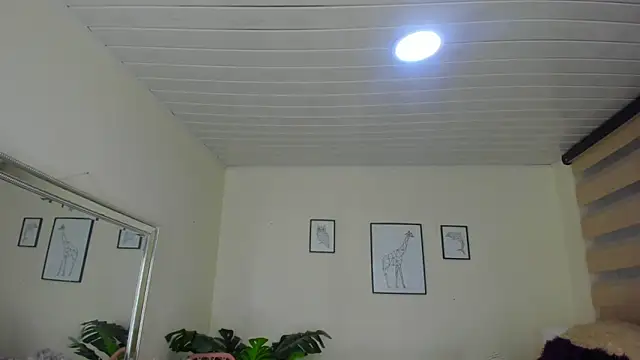 LusyKitty online show from 22, 9, 2025