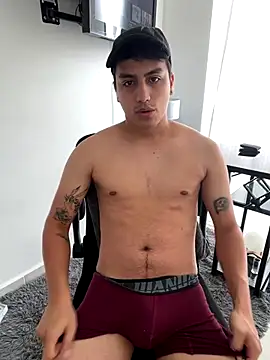 Snapshot of ErosVale chatting on 26, 10, 2025 ErosVale online show from 26, 10, 2025